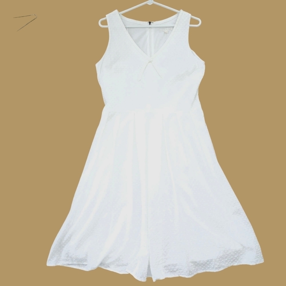 New Sandra Darren White Swiss Dot Fit and Flare - Picture 1 of 9